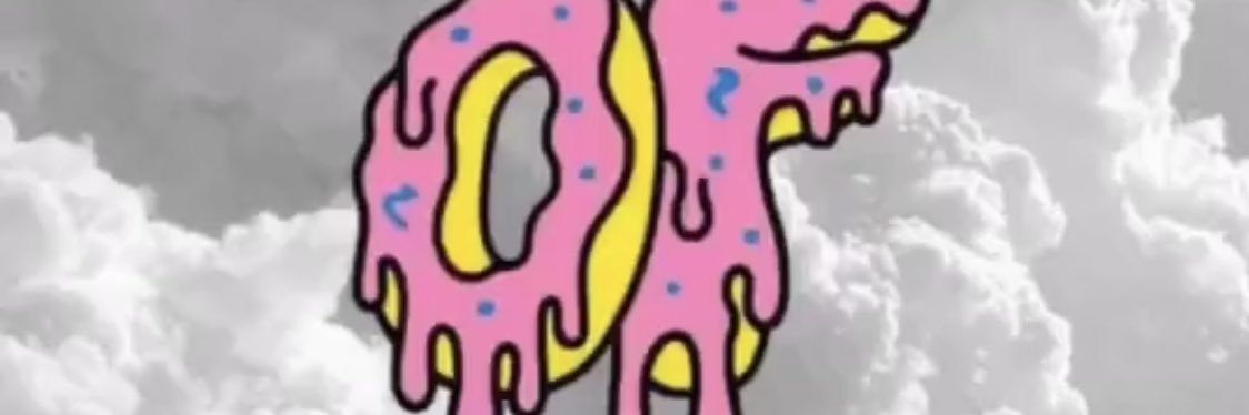 kellypariss's profile banner image