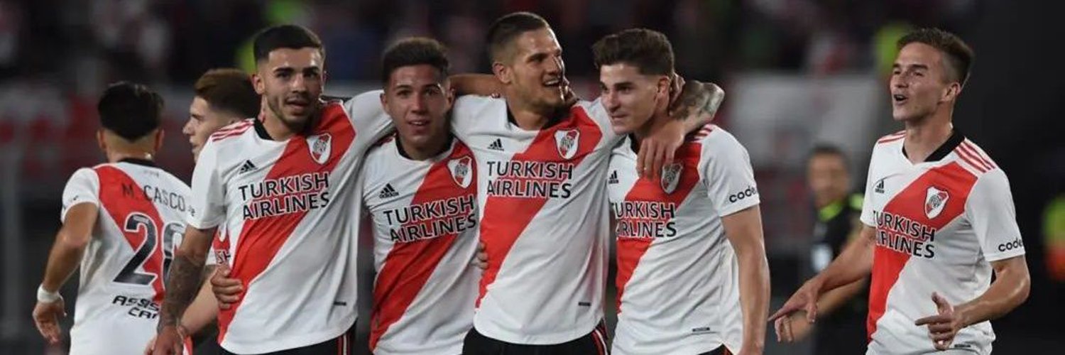 larritu's profile banner image