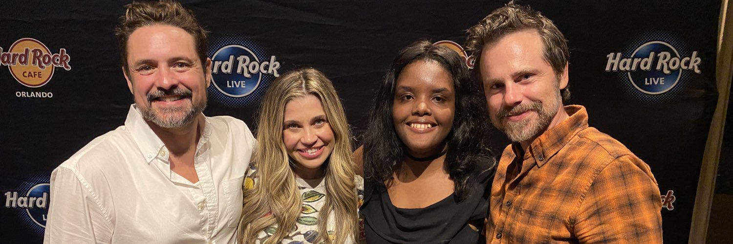 admiresdanielle's profile banner image