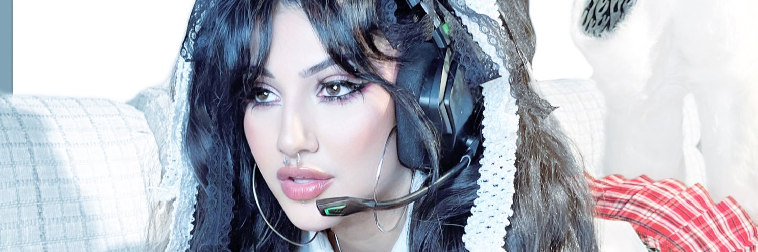 poorinseattle's profile banner image