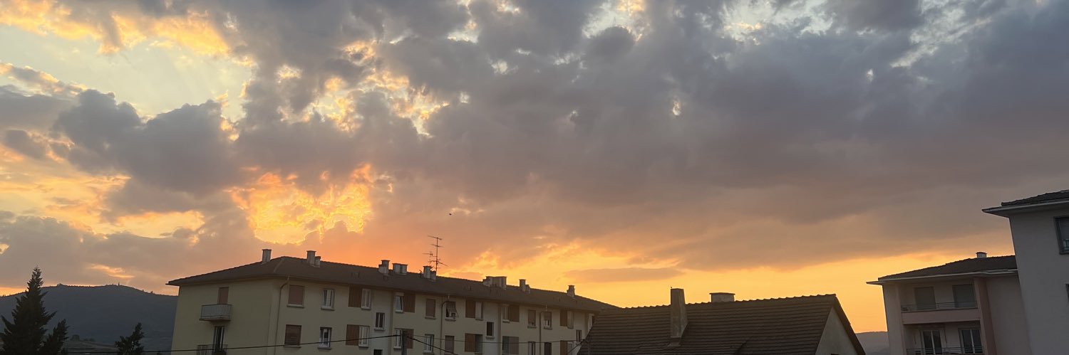 jennoutte's profile banner image