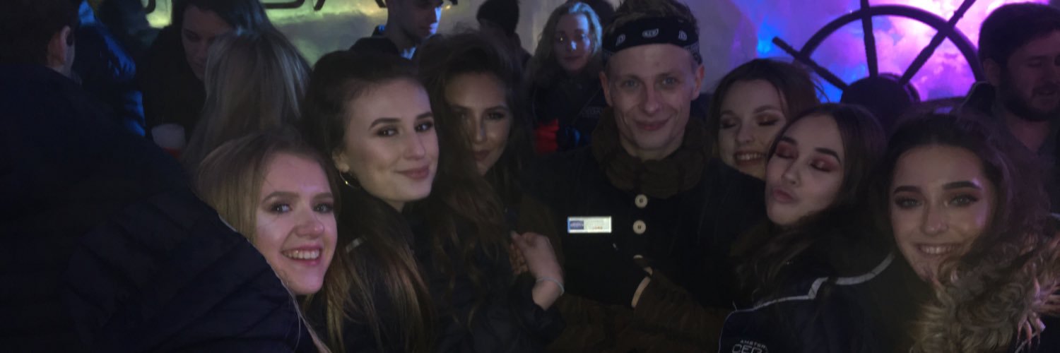 lowri_annee's profile banner image