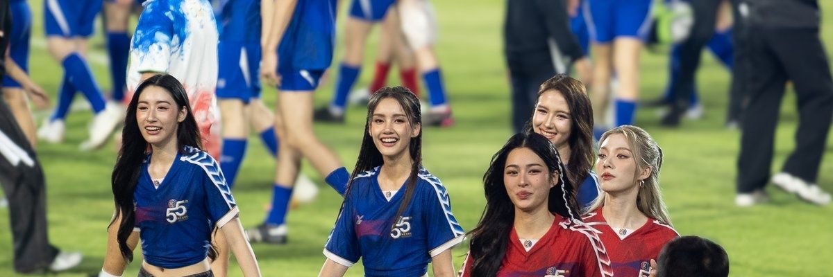 โกลดี้ชน์ Benly Perform💃!!! banner