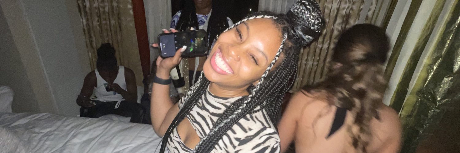kennediedney's profile banner image