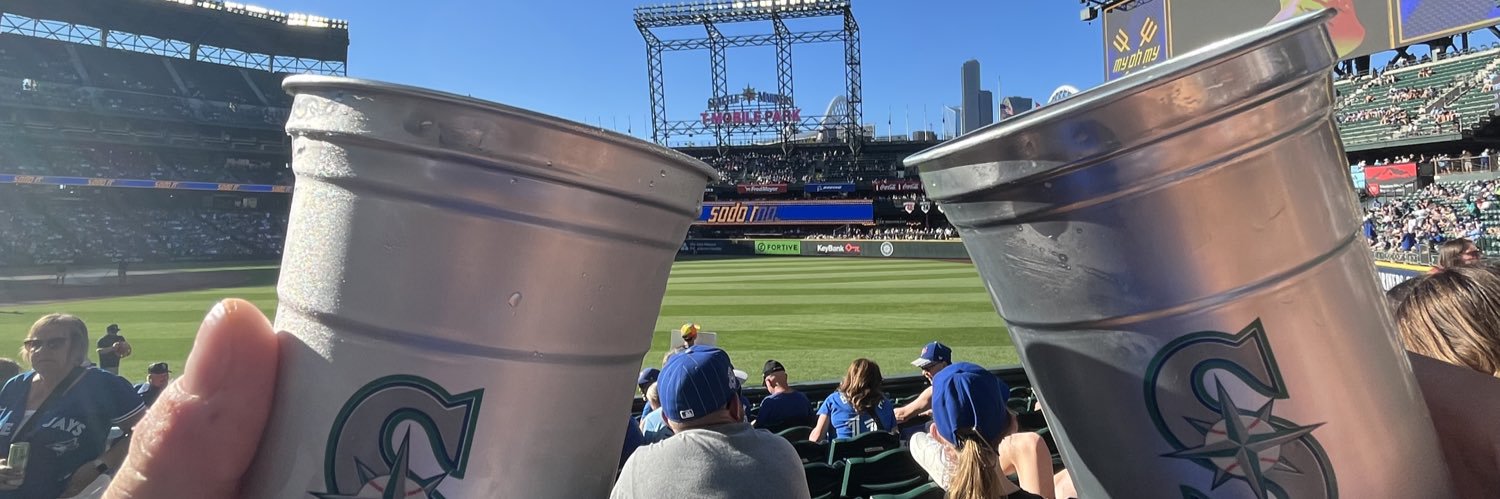 CoppeR🇨🇦 banner