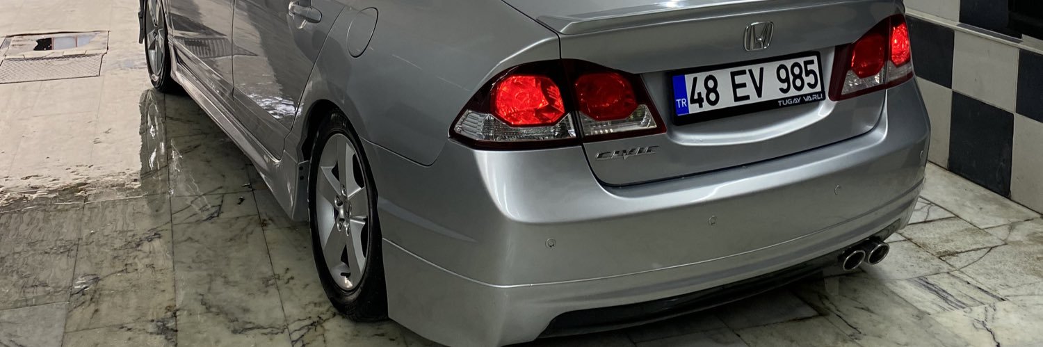 Tgyvrli's profile banner image