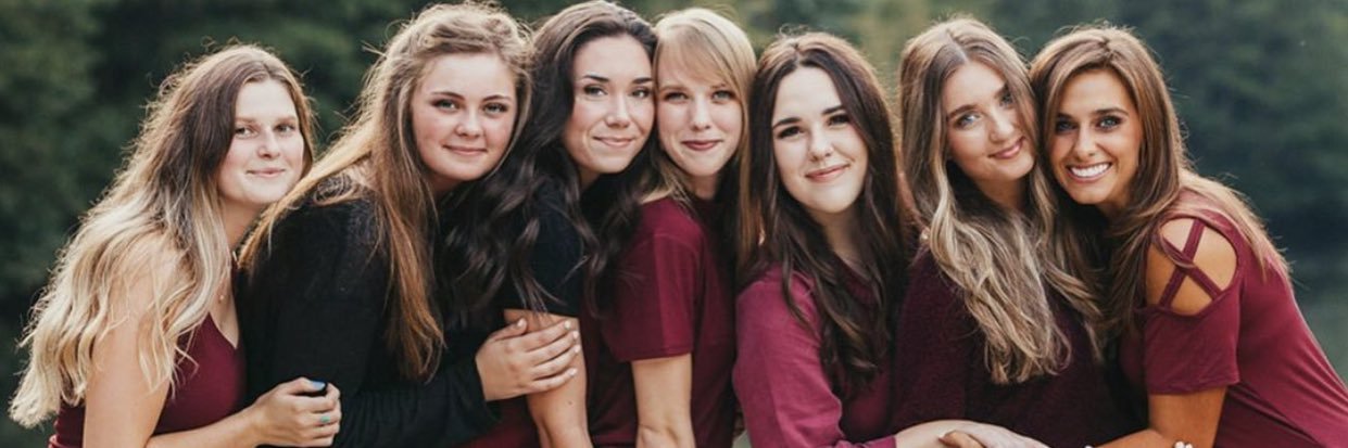 laurenowens98's profile banner image