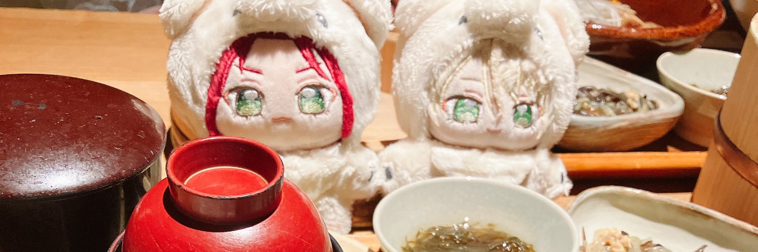 chochomchom's profile banner image