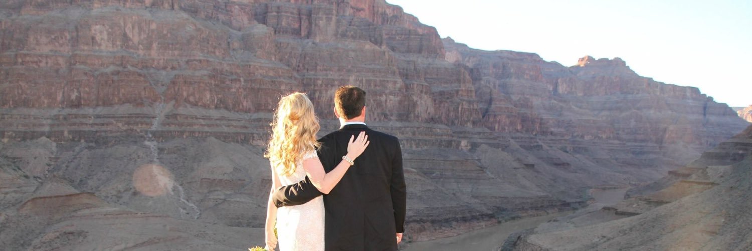 robynrenee216's profile banner image