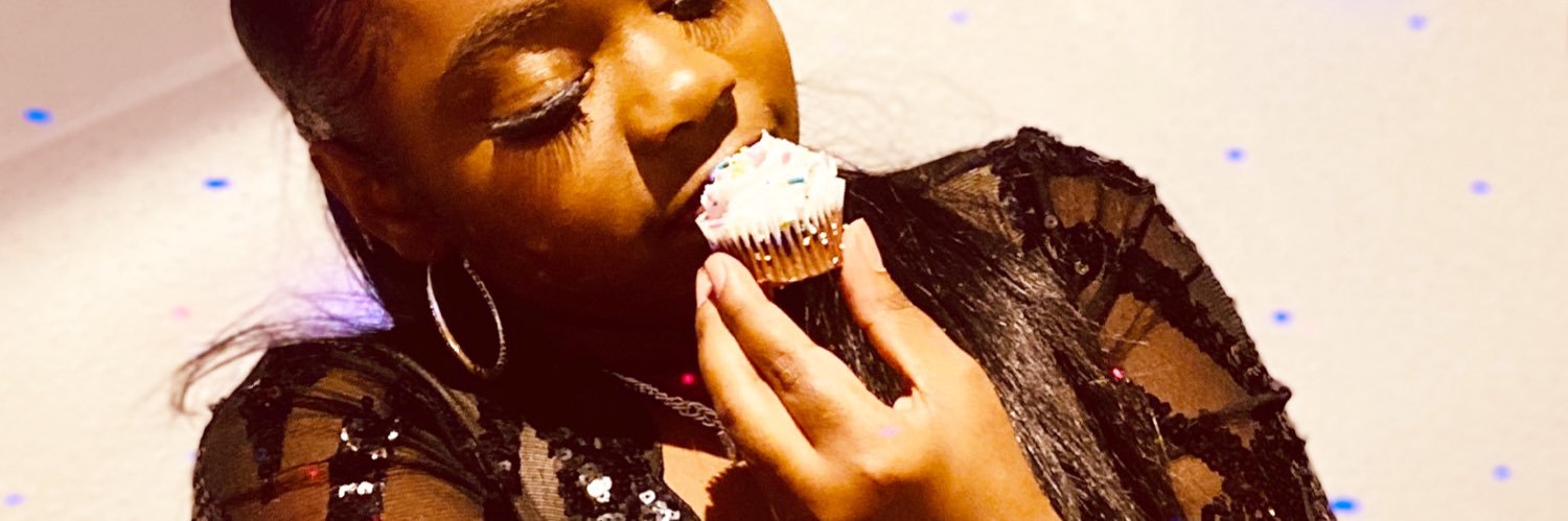 Msbre_simone's profile banner image