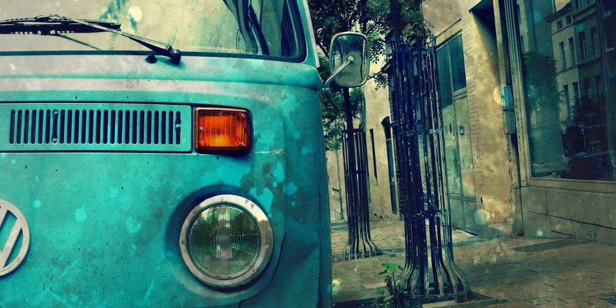 Emma_Lariloli's profile banner image