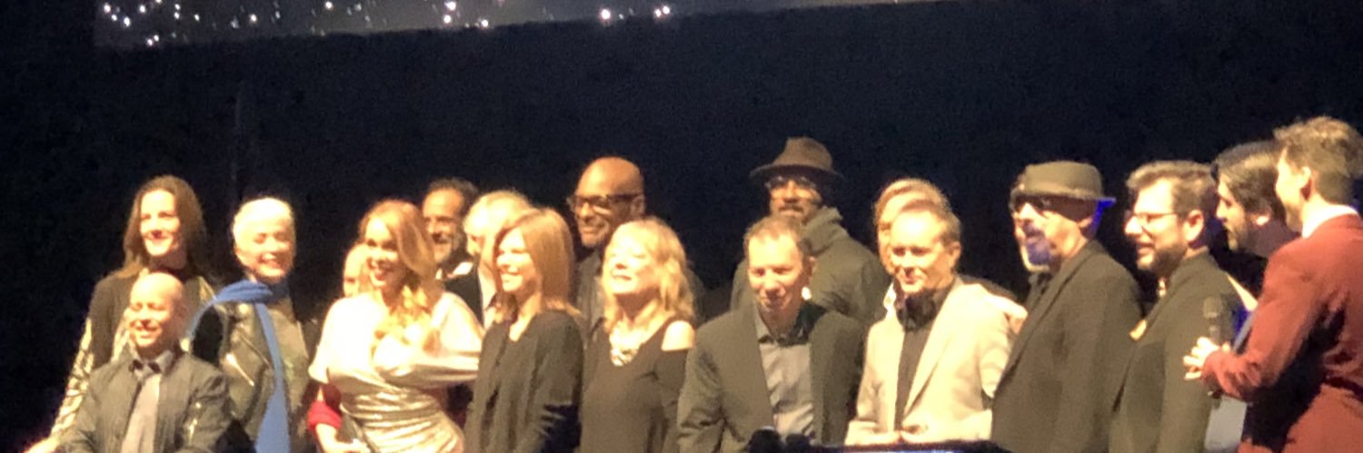 Amulius Victor banner