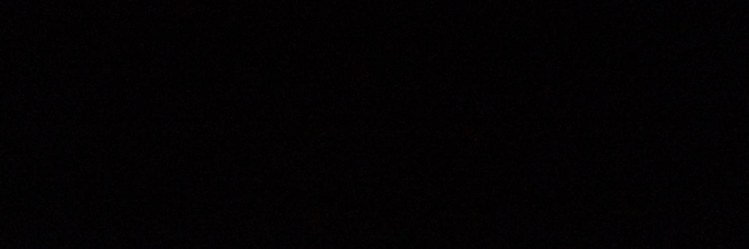 v_e_b12's profile banner image