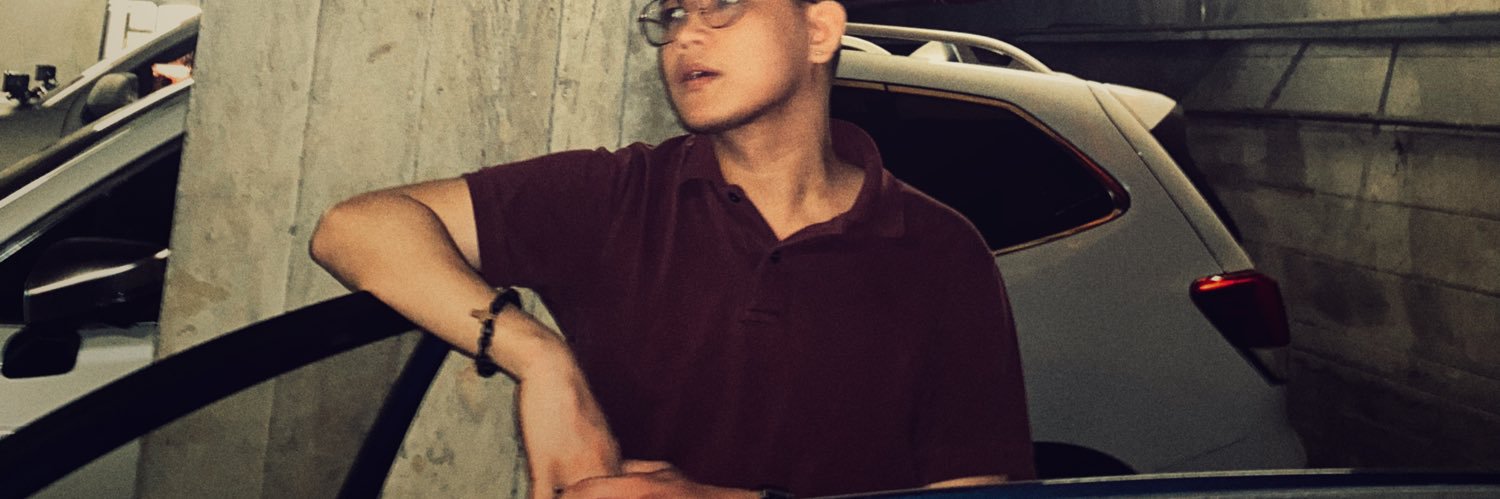 leinBibs's profile banner image