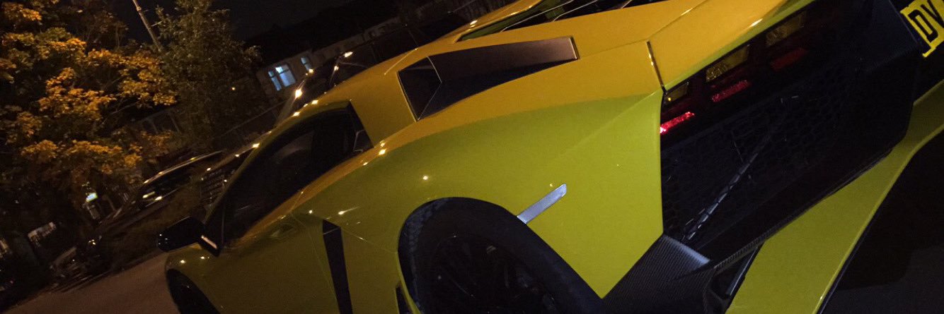 1Yn18's profile banner image