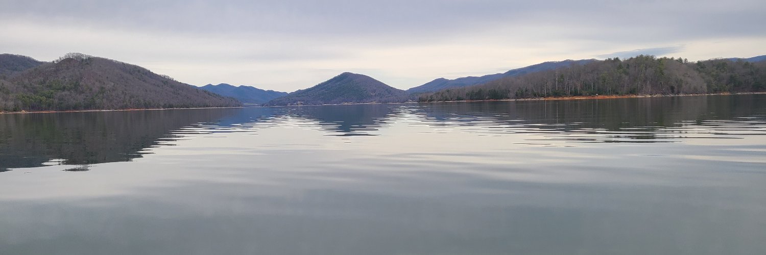 levi_white2's profile banner image