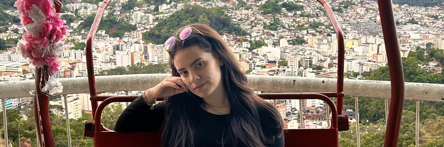 milouremor's profile banner image
