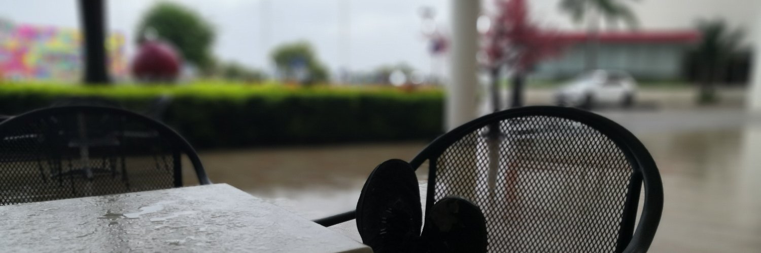 Geonight's profile banner image