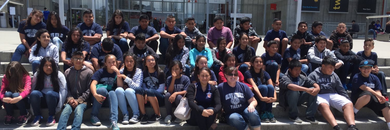 robles_gmedrano's profile banner image