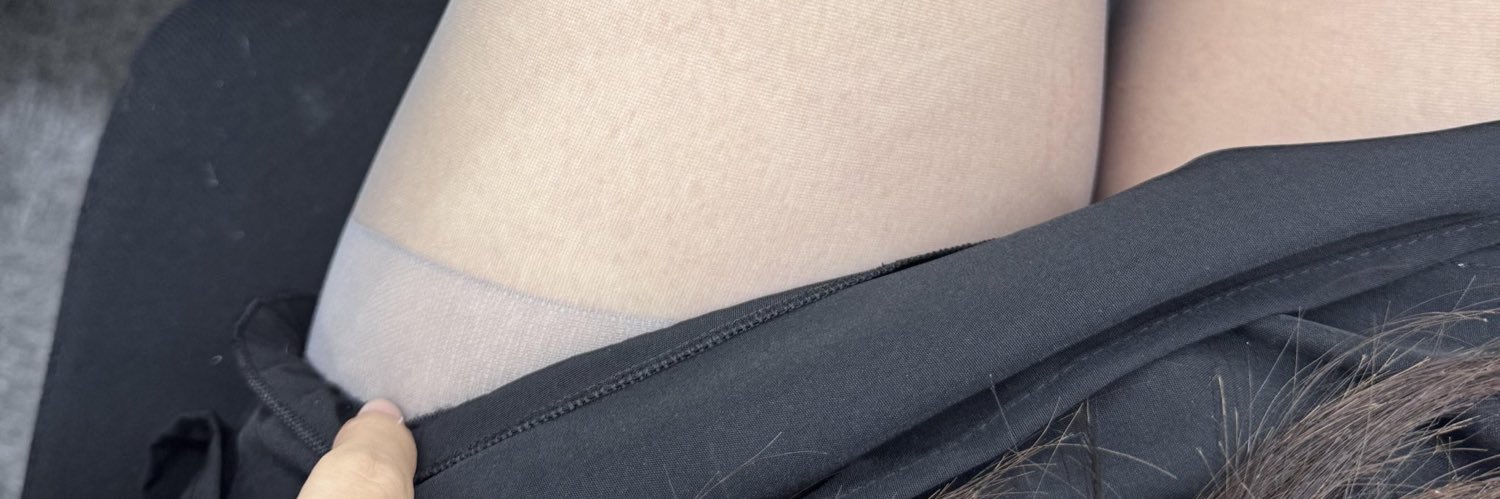 粘人的小鬼 banner