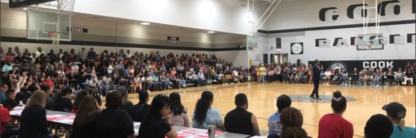 Maclle Profile Banner