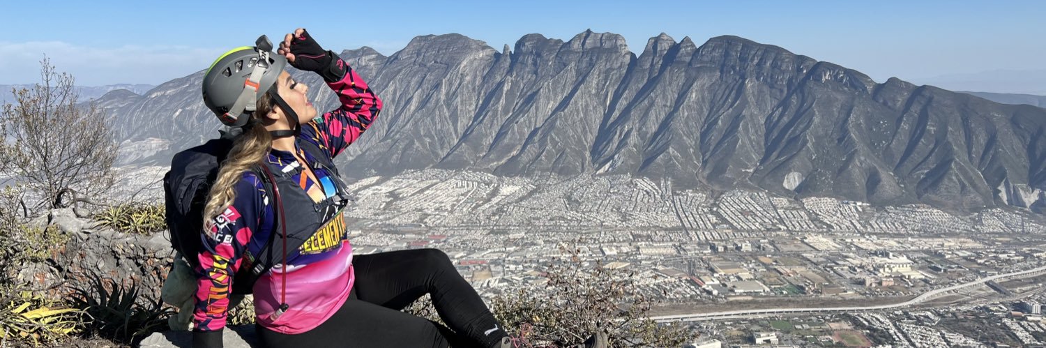 AngeliqueDSthat's profile banner image