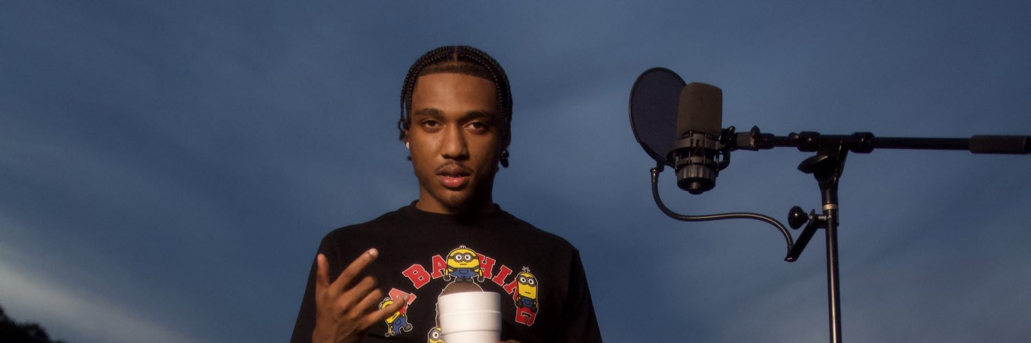 ___Agee's profile banner image