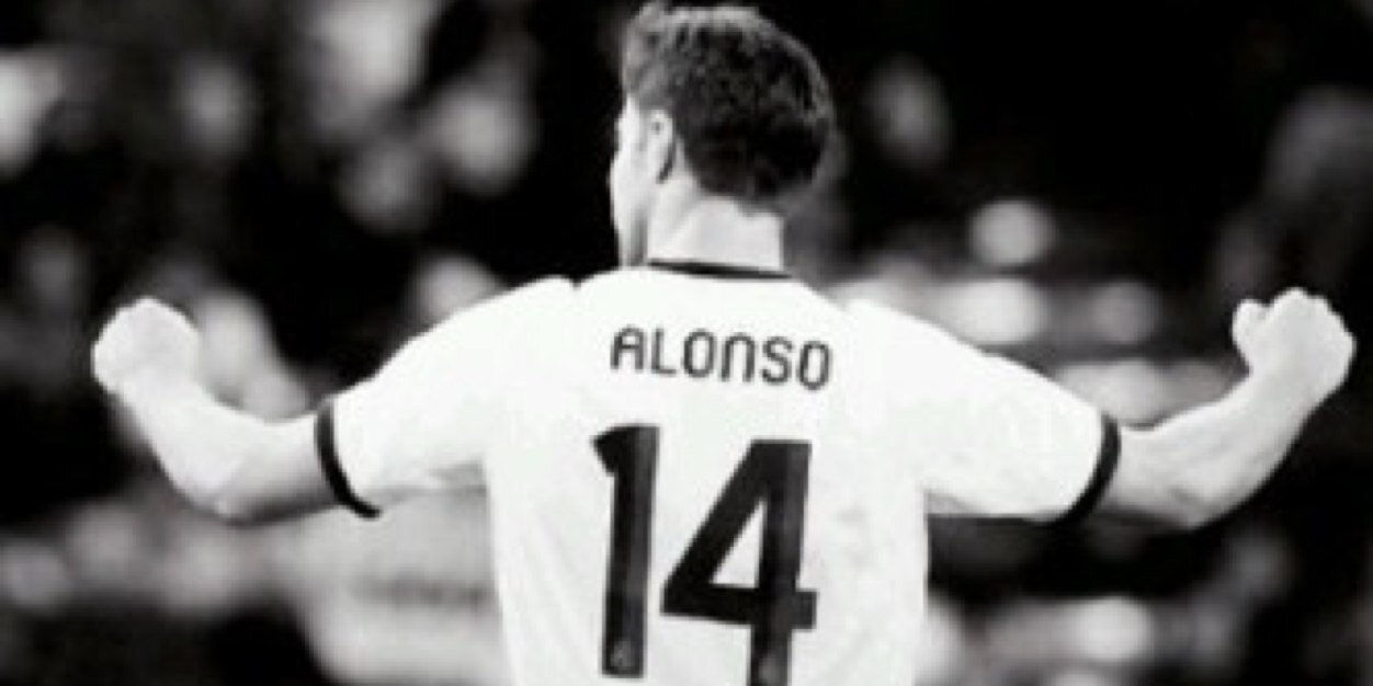 mmeeshoo's profile banner image