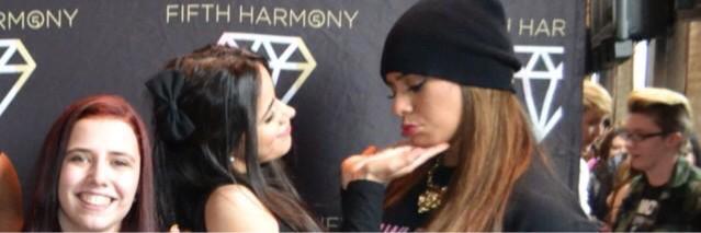 camiladaring's profile banner image