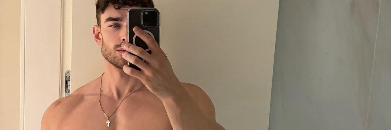 Alexcoo_'s profile banner image