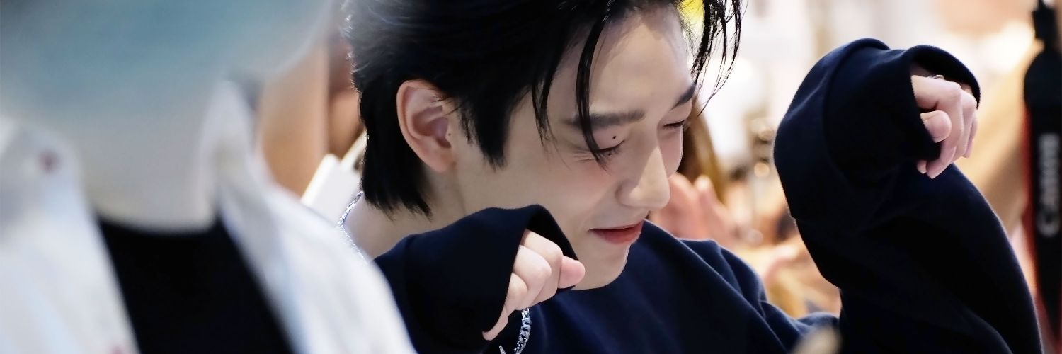 LeeMin 🌰🐣🌈🌈 banner