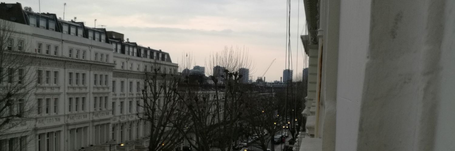 DumboFinn_'s profile banner image