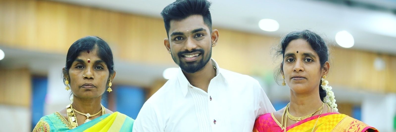 Yuvaraj_Tamil's profile banner image