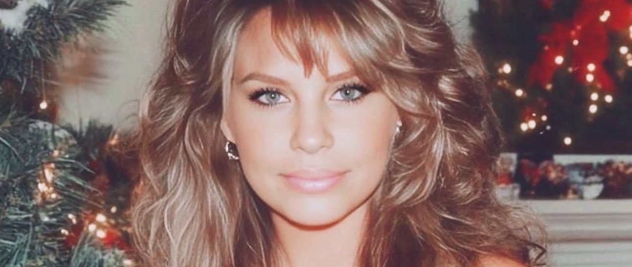 ArielNelson99's profile banner image