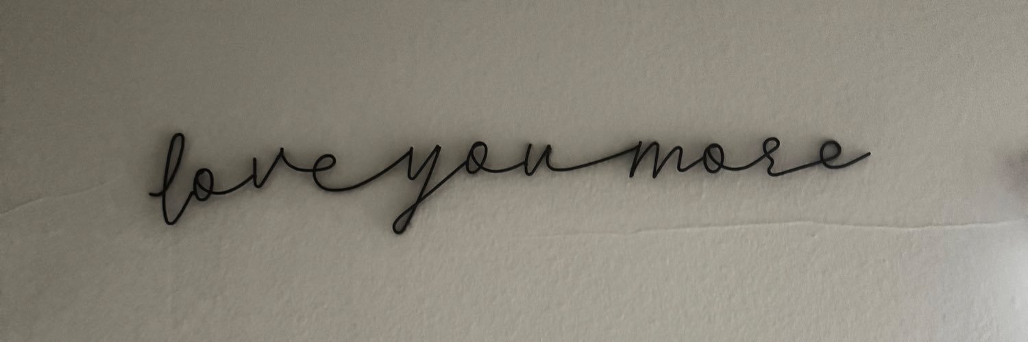 imjustevalyn's profile banner image