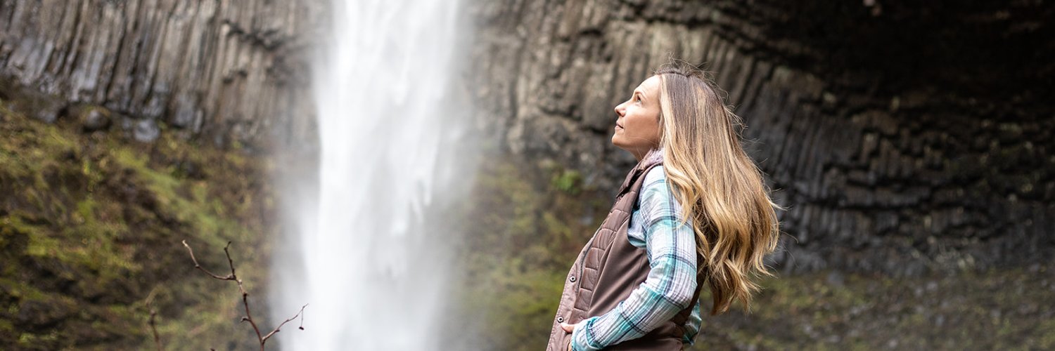 Jen Nilsson I Travel Writer & Blogger 🌍 banner