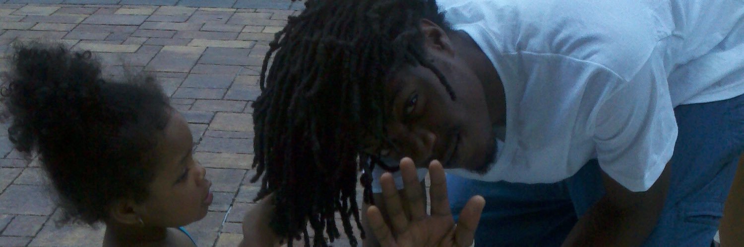 B_EST1991's profile banner image