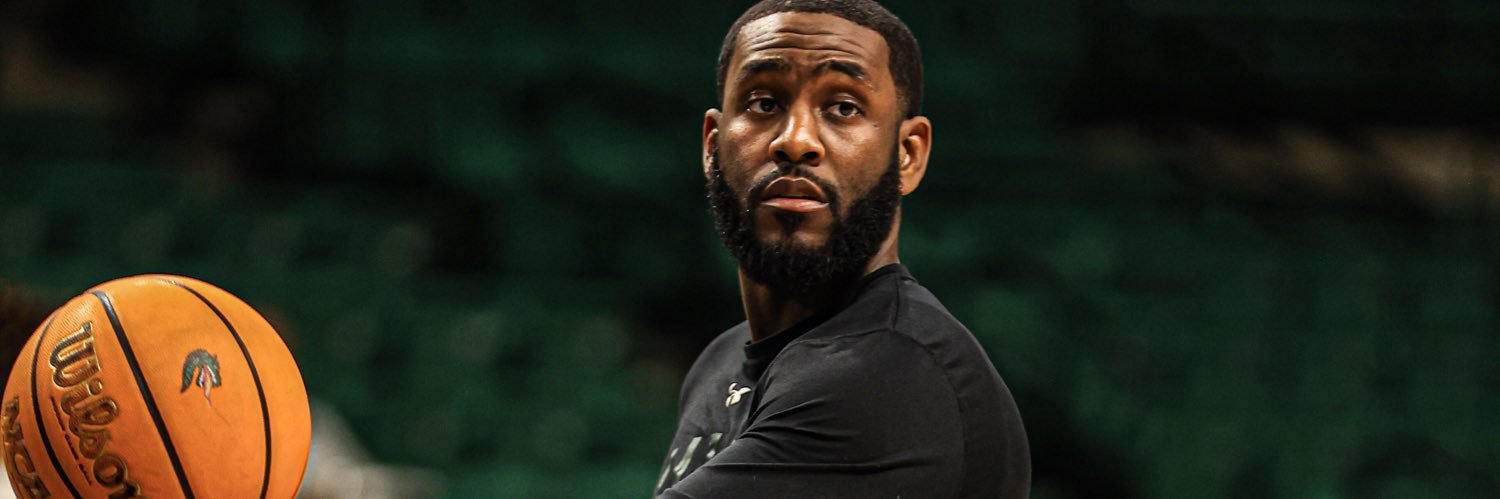 ogpop23's profile banner image