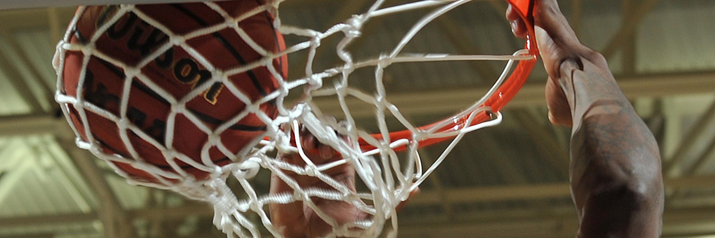 RamBasketball banner