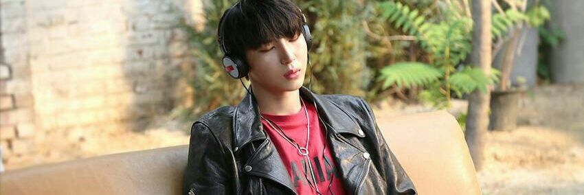 jungmishell's profile banner image