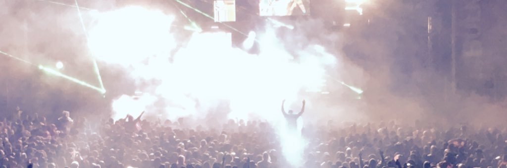 Y O'Y banner