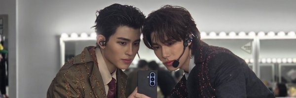 LapatsarananT Profile Banner