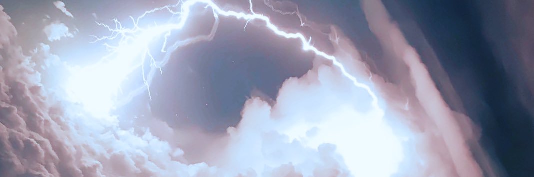 yaneth_r0's profile banner image