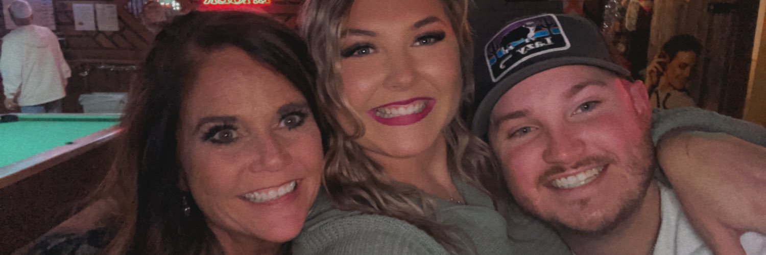 sydneekaide's profile banner image