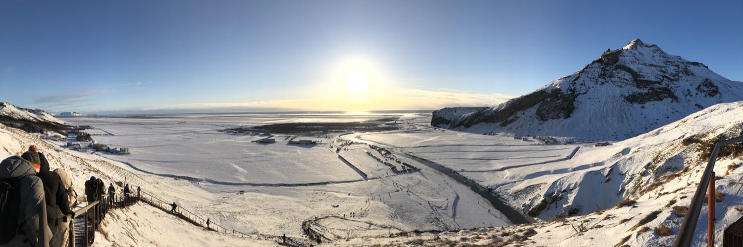 Nicholas Steinborn banner