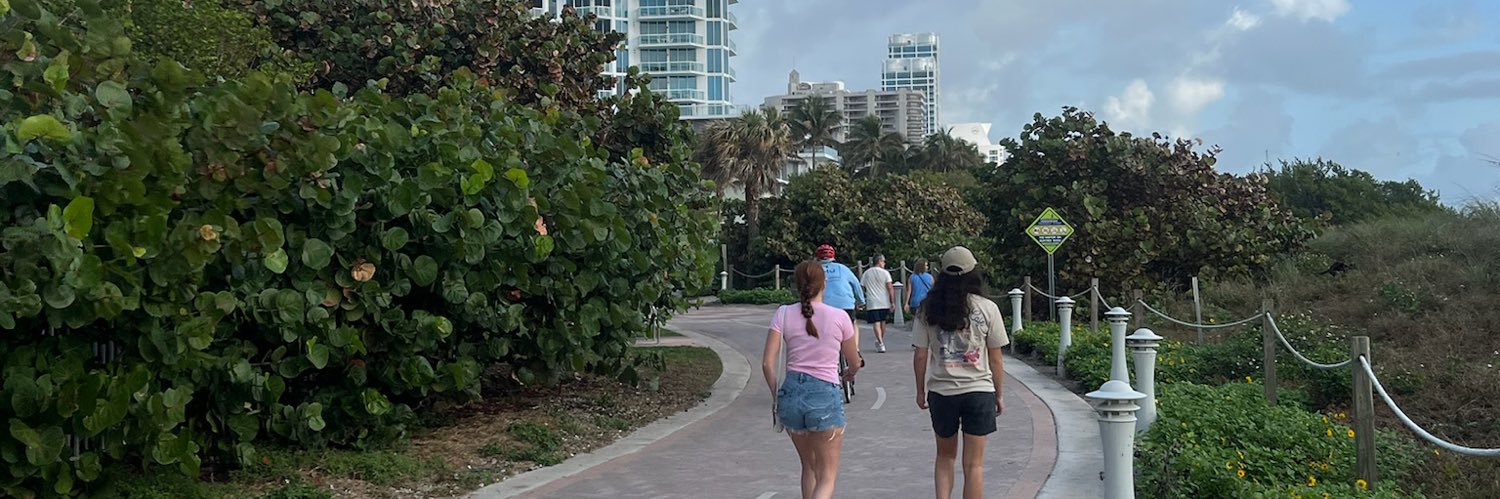 EmmaBabb99's profile banner image
