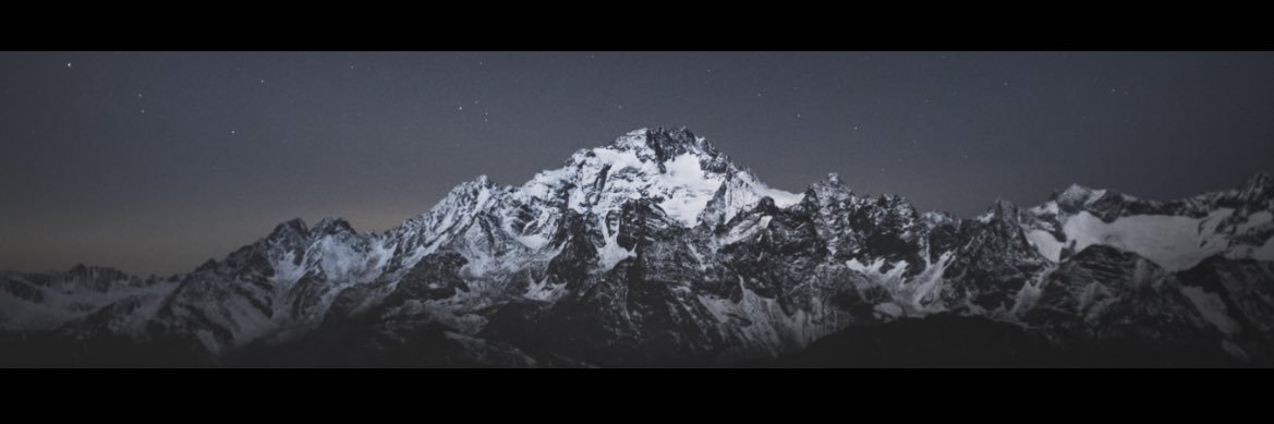 Claire______w's profile banner image