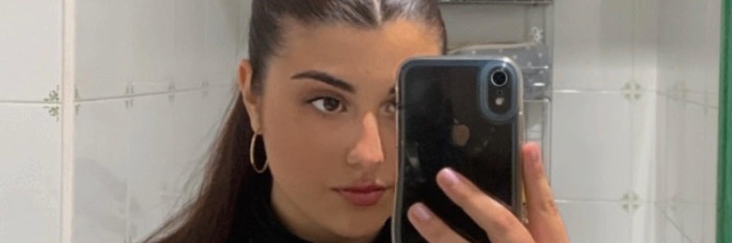 elenazz__'s profile banner image