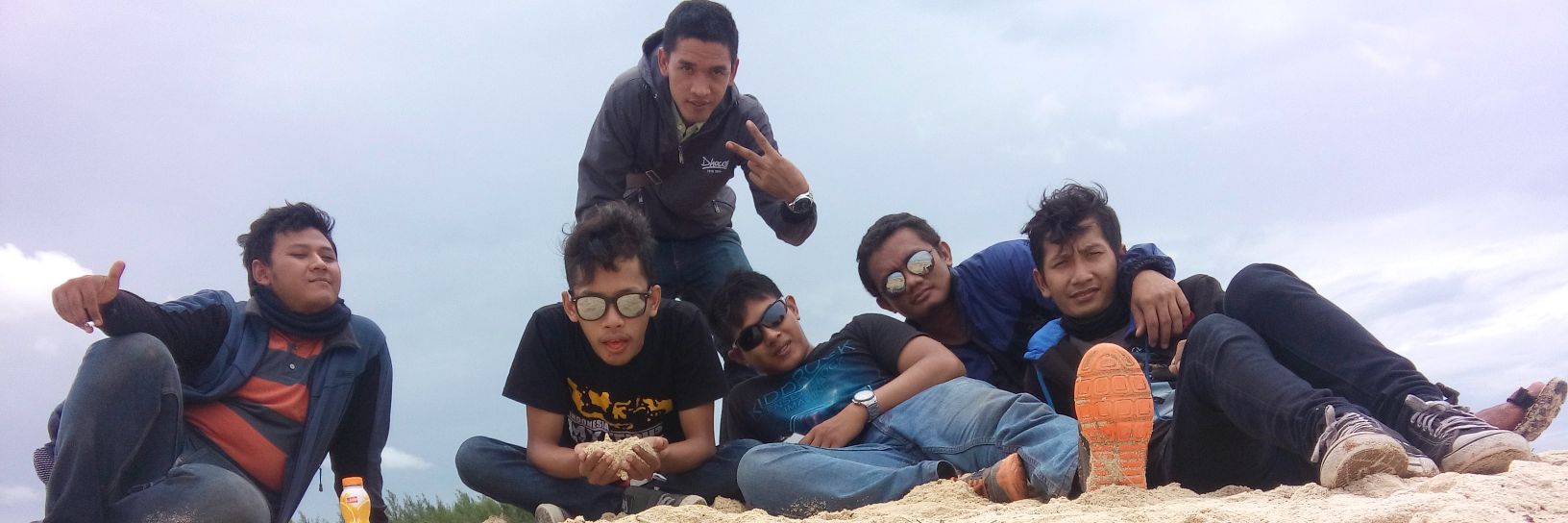 imanulloh_'s profile banner image