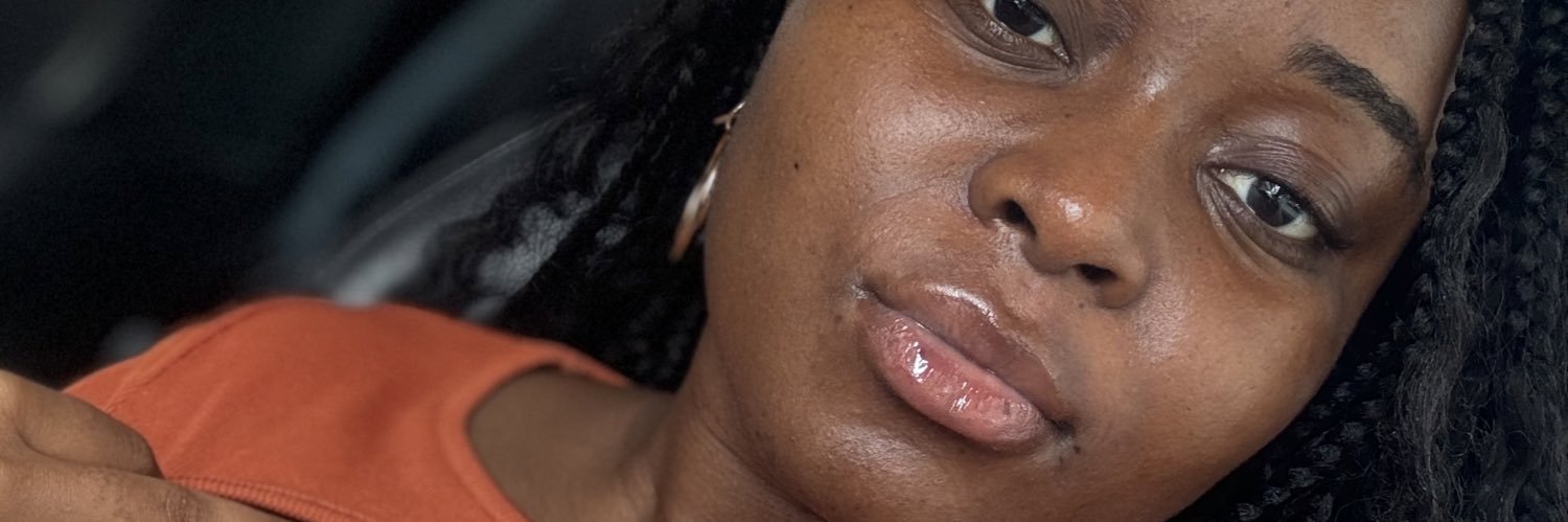 graceyayeley's profile banner image